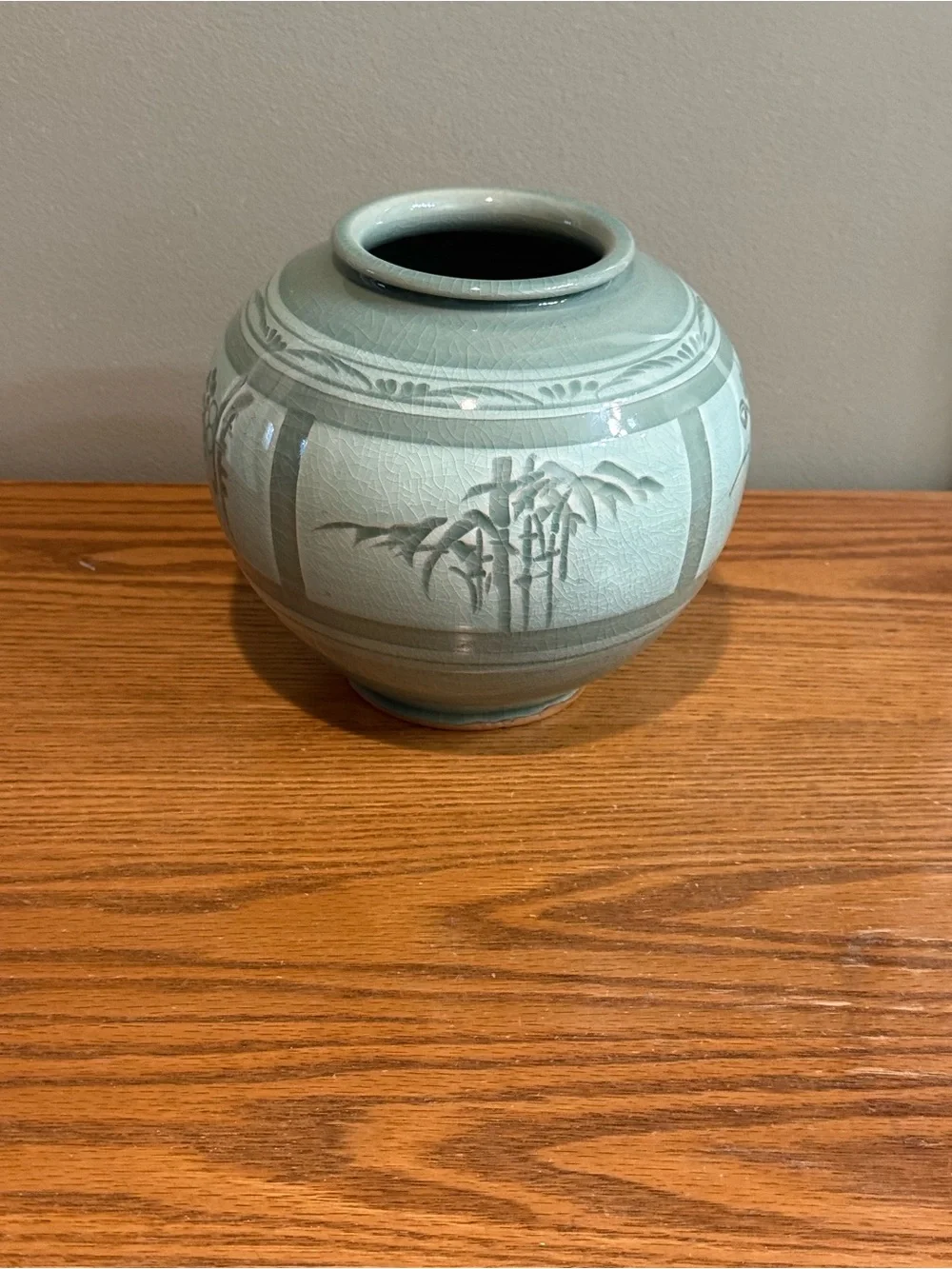 Korean Celadon Vase Green Floral Bamboo Design 7 inch tall x 22 inch Approx Dia